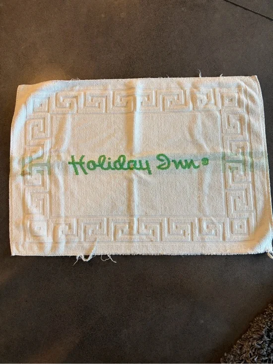 Vintage Holiday Inn Bath Mat White Green Logo