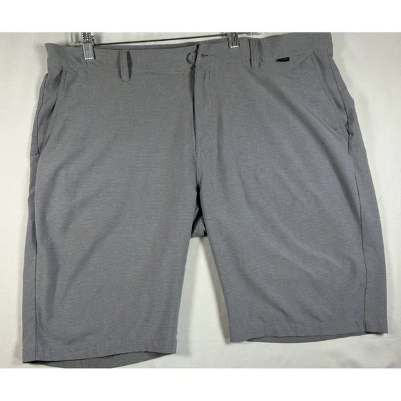 TravisMathew Beck Mens Golf Shorts Grey Size 40 Heather Performance Stretch