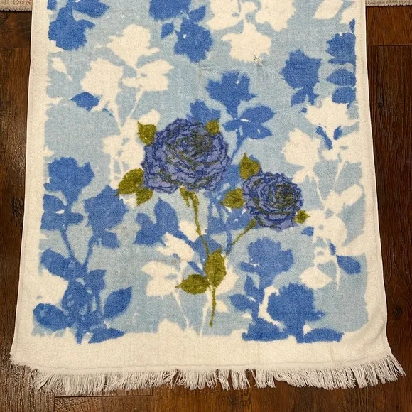 Vintage Cannon bath towel