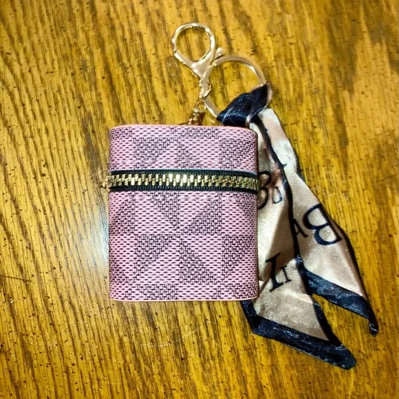 Geometric Bag Charm Keychain Pouch Pink
