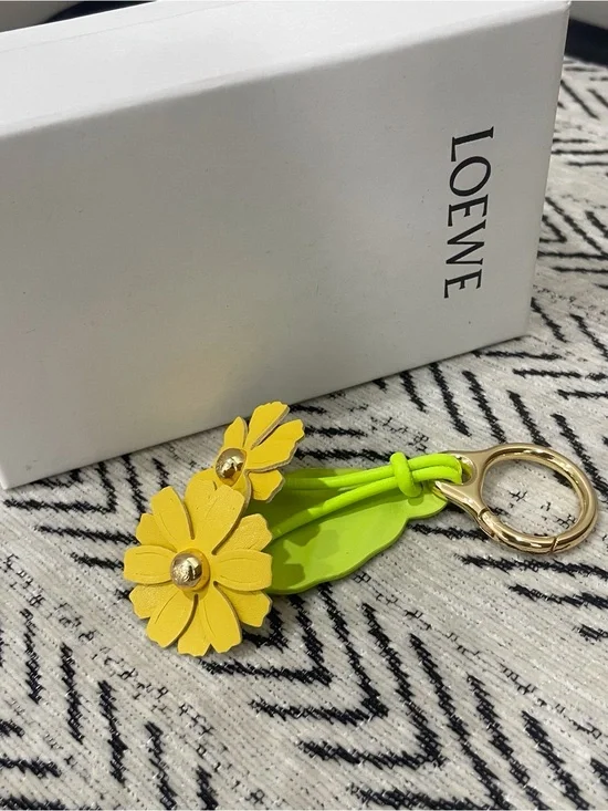 LOEWE Neon Green Leather Keyring with Gold Hardware