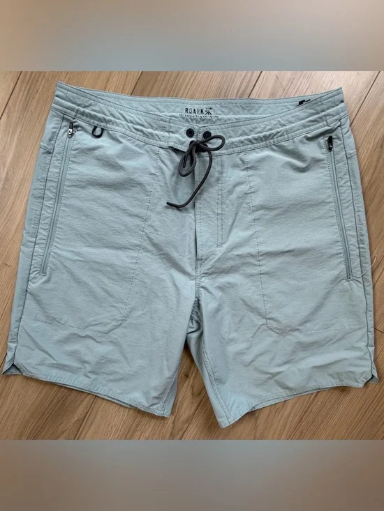 Roark Men's Layover Trail 2.0 Agave Blue Nylon Shorts Sz 34 NWOT