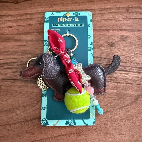Piper K Dachshund Bag Charm Keychain | Brand‎ New🐾