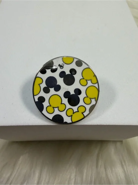 💙3/$20💙 Disney Yellow Black White Mickey Pattern Round Enamel Pin