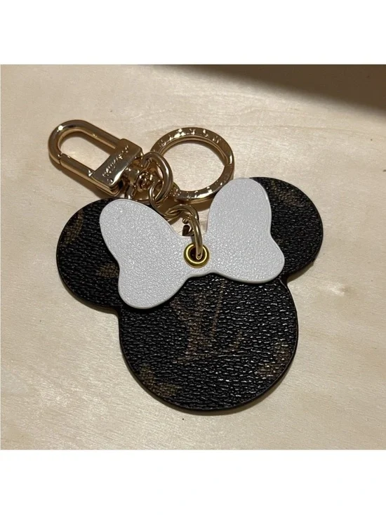 Black and White Minnie Ear Key & Card Holder Charm