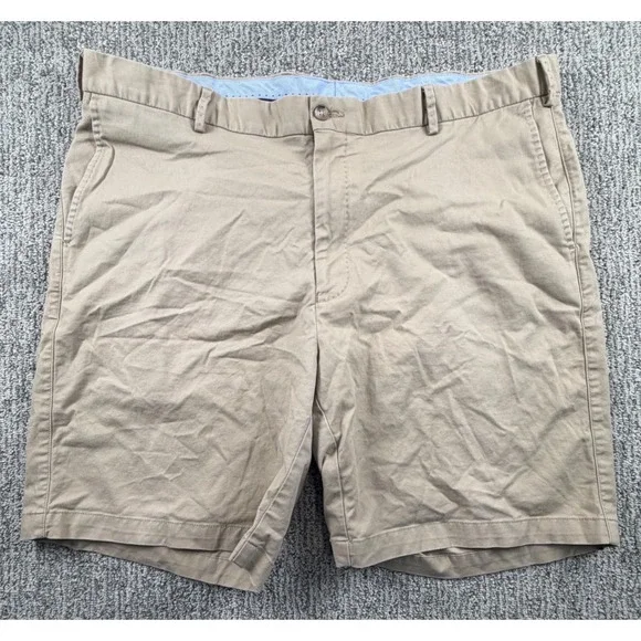 Peter Millar Chino Shorts Mens 40 Khaki Tan Flat Front Emblem Stretch MCOB13