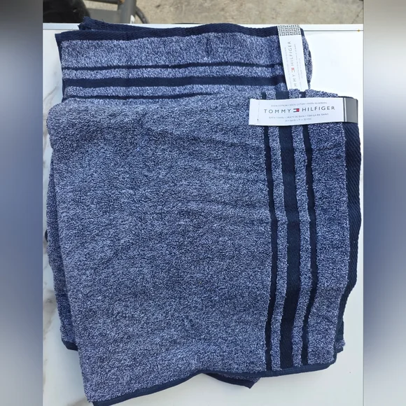 Vintage Tommy Hilfiger Bath Towel Gray Blue NWT
