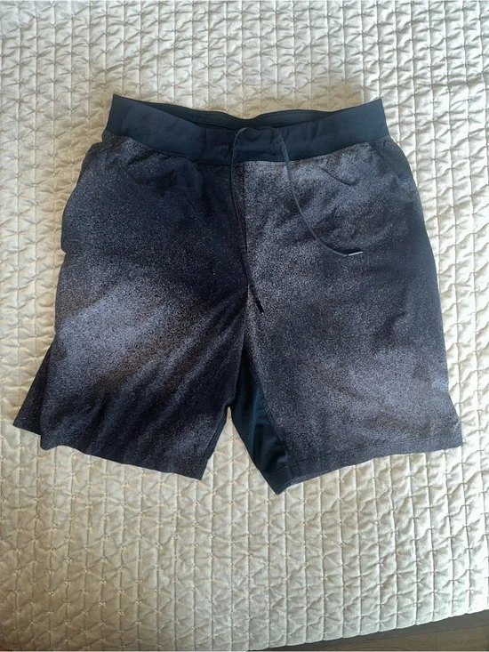 lululemon athletica Men's Black Speckled Athletic Shorts