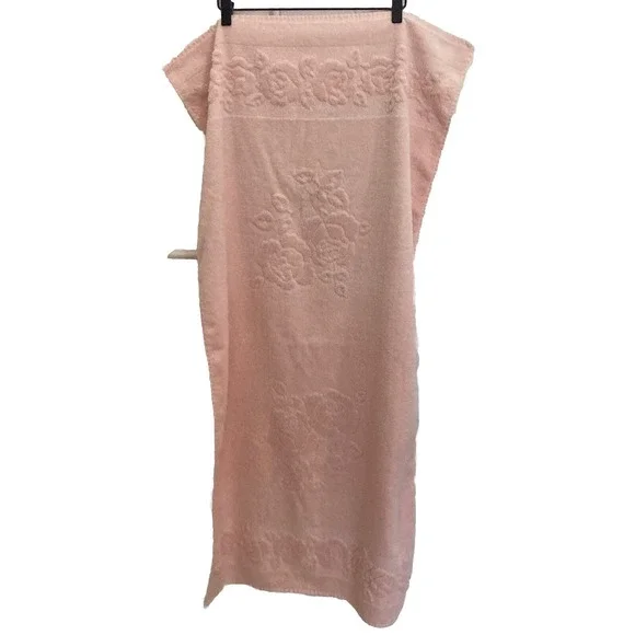 Vintage Cannon Royal Family Bath Towel Rose Pink Made in USA 45