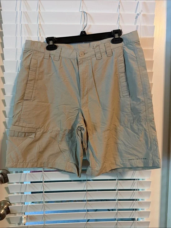 NWOT Columbia PFG Men’s Omni Shade Shorts Size 34