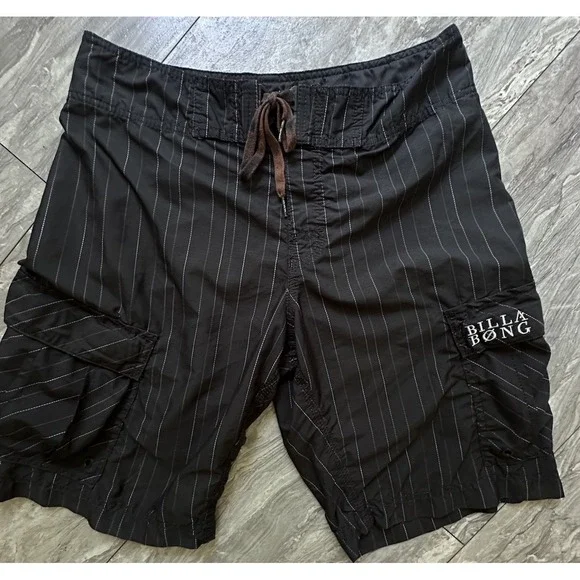 VTG  Billabong Board Shorts Mens 32 Pinstripe Surf Swim Trunks Y2K Embroidered