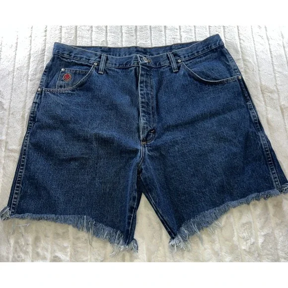 Wrangler‎ 20X Frayed Shorts Men 39 Faded Blue Denim Jorts Cutoff Premium