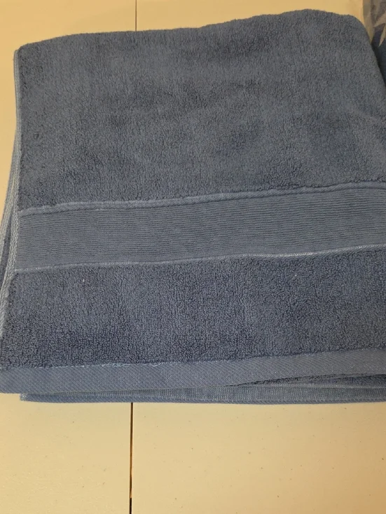 Plush Blue Bath Towel - Deep Blue