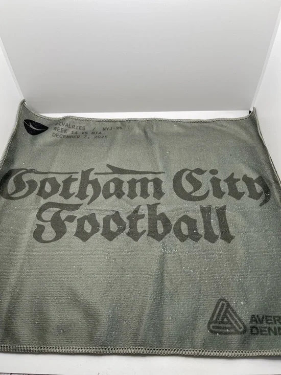 Two New York Jets Gotham City Rivalry Football Rally Towels Brand New New