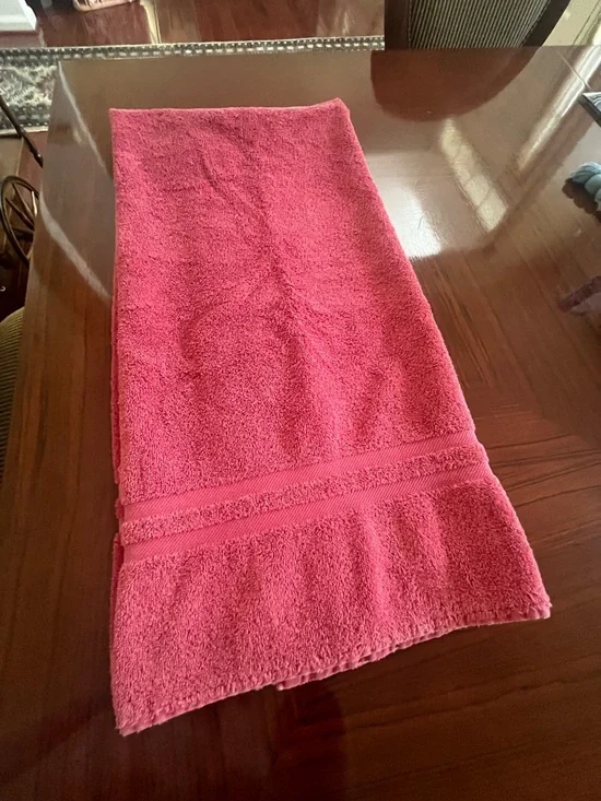 Ralph Lauren Coral-Pink Terry Bath Towel