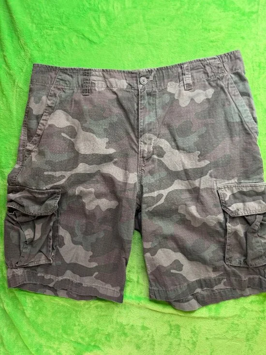 Faded Glory Camo Cargo Shorts Mens Sz 36 Ripstop Utility