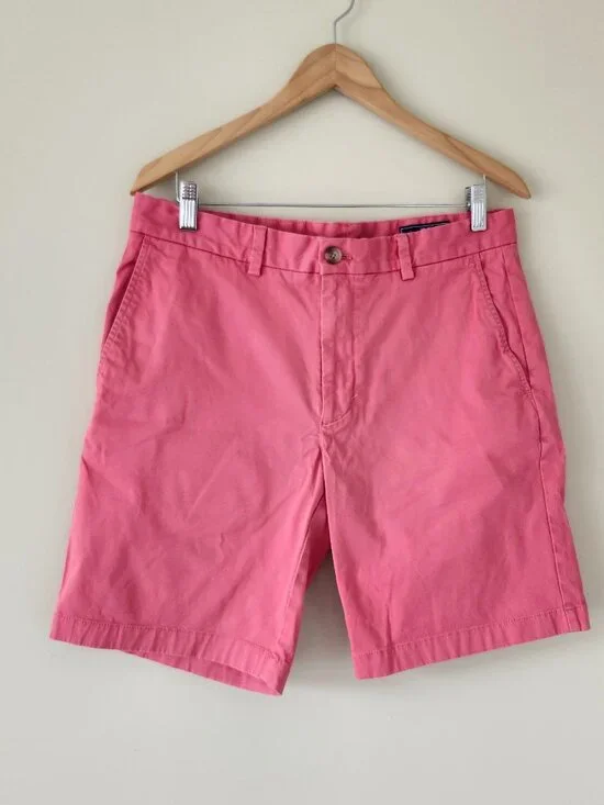 Men's Vineyard Vines Shorts / Pink / Size: 33