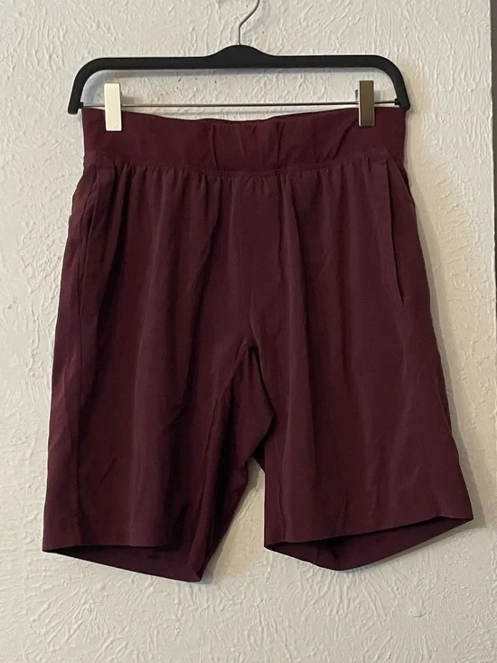lululemon athletica Men's Pace Breaker Lined Shorts Medium