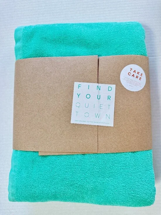 Quiet Town Bath Sheet