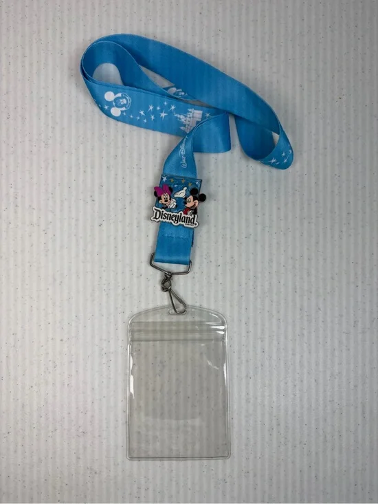 Disneyland Resort Mickey & Minnie Pin Lanyard with ID Badge Holder Disney Parks