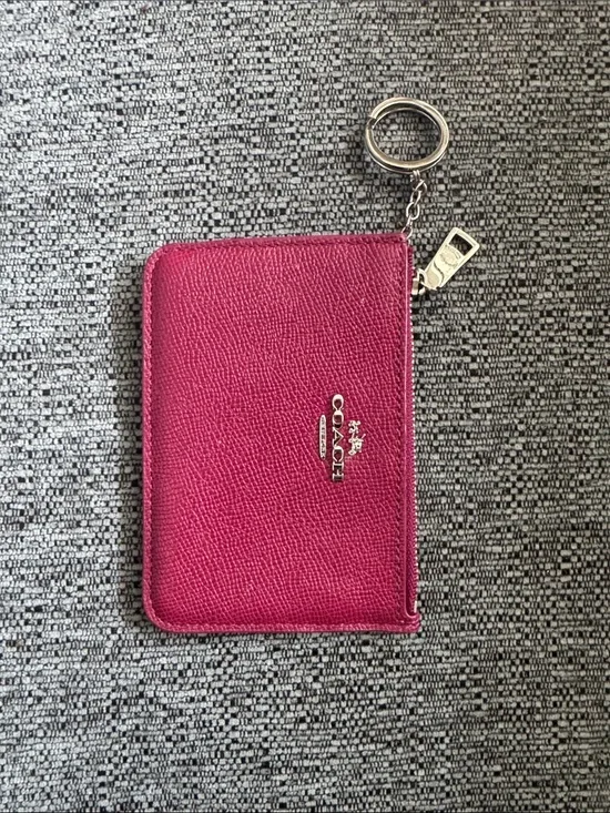 Coach Fuchsia Leather Zip Card Case with Key Ring