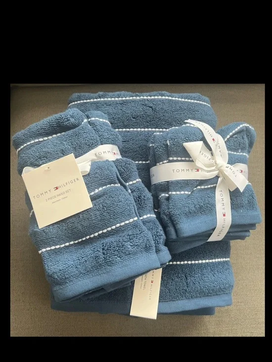 Tommy Hilfiger Blue White Stripe Bath Towel Set NWT 8 pc
