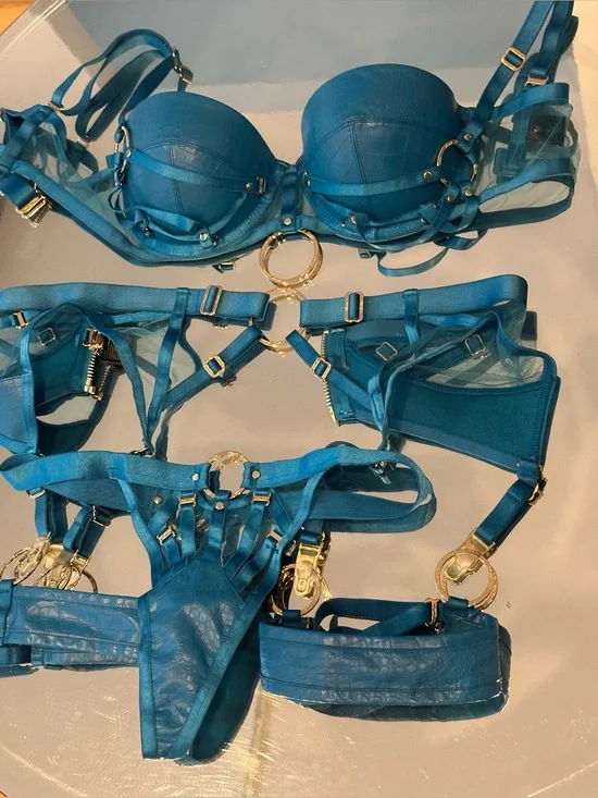 Honey Birdette MISTRESS T💙 Peacock Blue 3 piece set 32D S S