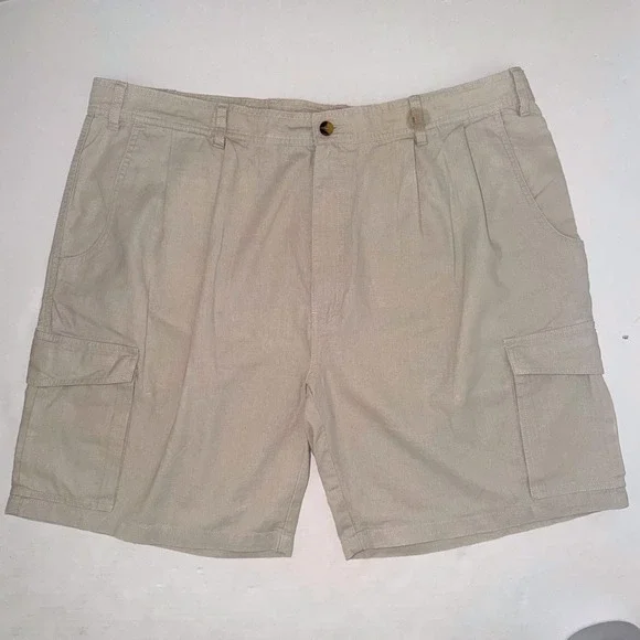 St. John's Bay Cargo Shorts Mens 44 Tan Ramie Cotton Pleated Utility