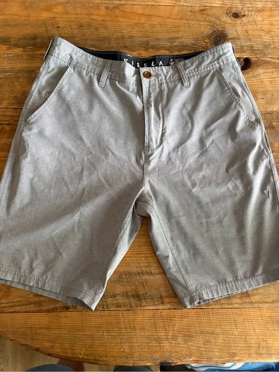 VISSLA Light Gray Flat Front Men's Shorts