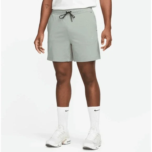 Nike Sportswear Tech Fleece Light Weight Shorts Mica Green DX0828-330 Size 3XL
