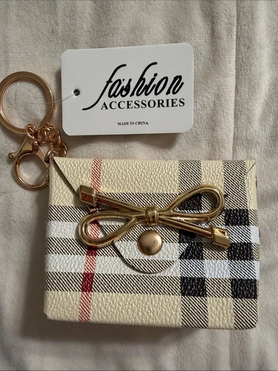 Cream Plaid Bow Card Holder Keychain (84)
