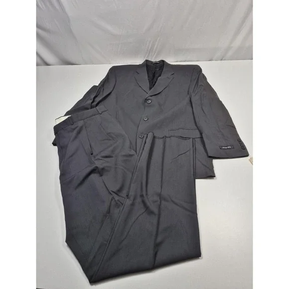 VTG Suit Mens 48 Gray Super 120s Wool 2 Piece 42x36 Business Wedding Canada NWT