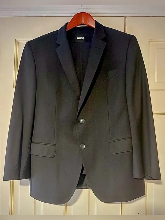 BOSS by Hugo Boss Black 2-Piece Wool Suit Men’s 38R 36x30 Classic Fit