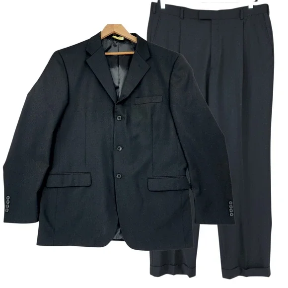 Claiborne Suit 44L 40x32 Men Black 2 pc Wool 3 Button Pleats Professional Formal
