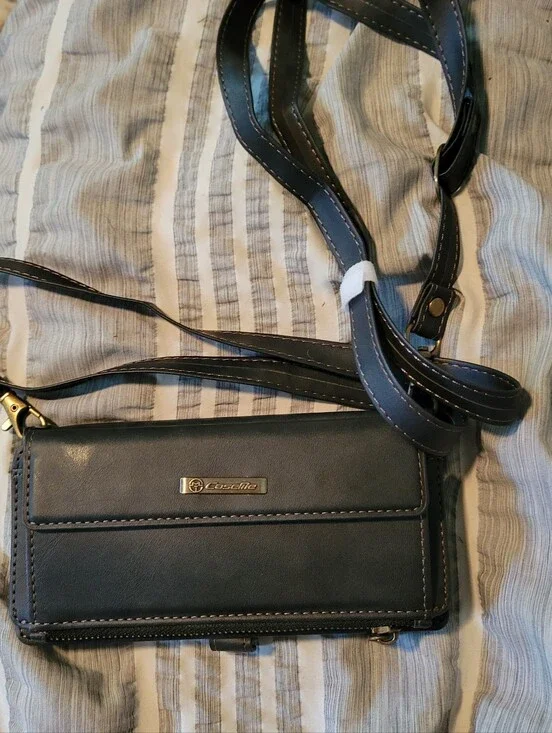 CaseMe Crossbody Phone Wallet in Black With Shoulder or Wrist Strap