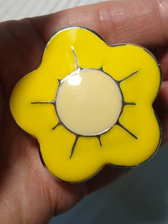 happy flower!  lightweight yellow scarf ring