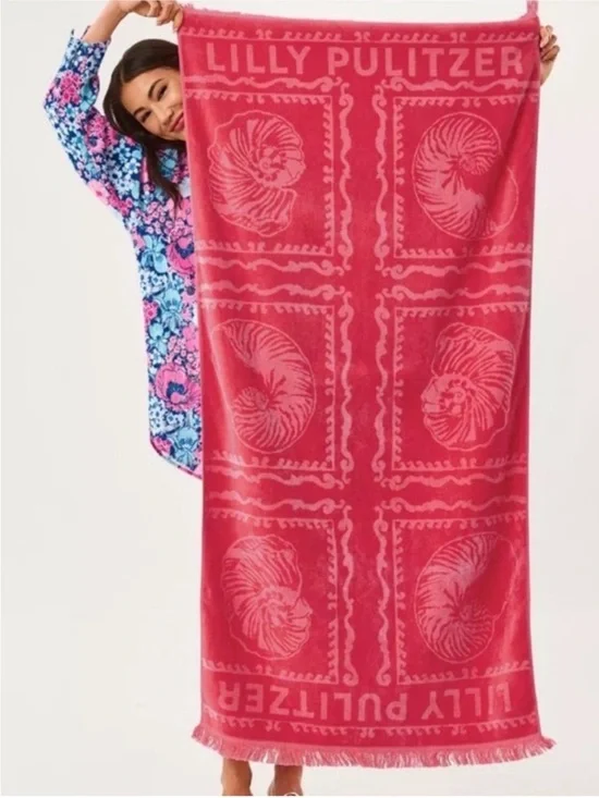 Lilly Pulitzer towel