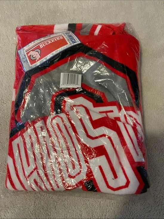 All American collection beach towel Ohio state red unisex New