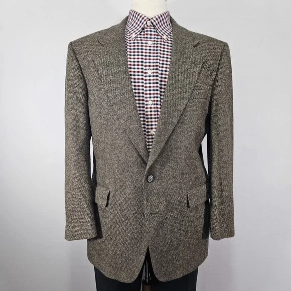 JOS A BANK Men's Tweed Sport Coat Blazer Two Button Brown Herringbone Wool 42R