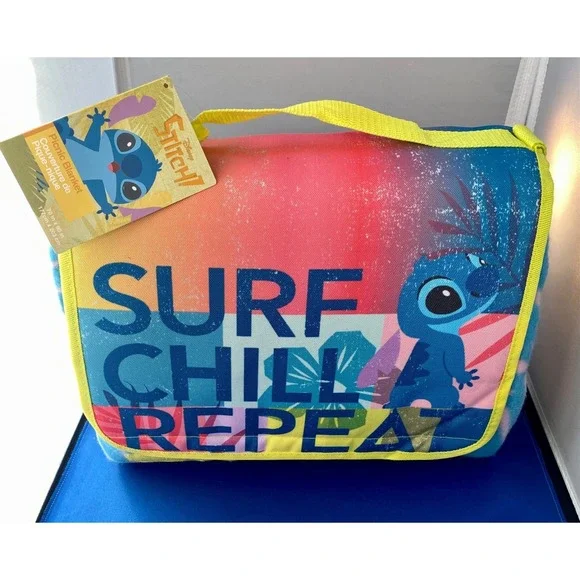 Disney Picnic Beach Blanket Stitch NEW Exclusive 2018 70