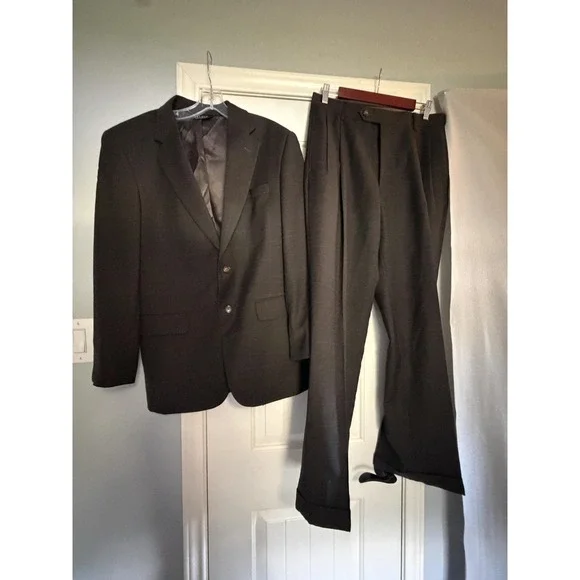 Jos. A. Bank Suit Mens 40 31x29 Gray Wool Plaid 2 Piece Jacket Pants Formal