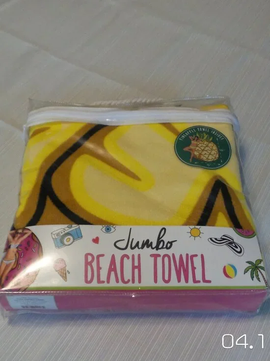 NWT JUMBO Pineapple Beach Towel 15