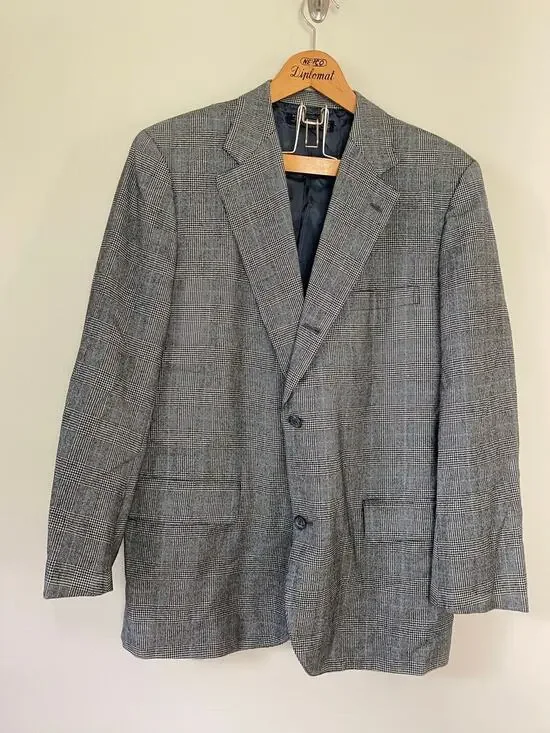 1990s 44 R Brooks Brothers Golden Fleece Black White Blue Glen Plaid Wool Suit