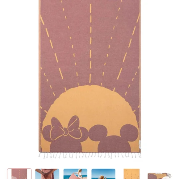 Sand Cloud Disney Mickey-Minnie Date At Sunrise Beach Towel NWT