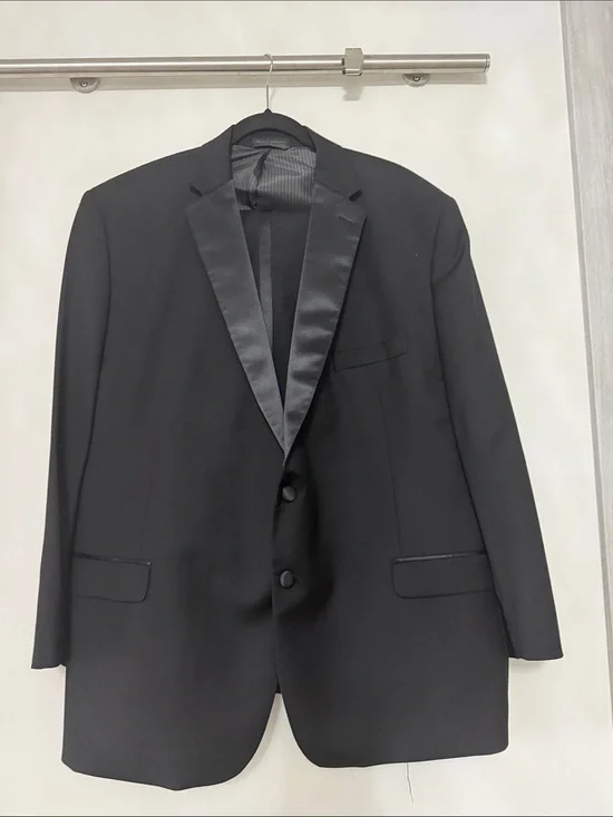 Men's Black Satin-Lapel Blazer Blazer size 50/ pants size 42