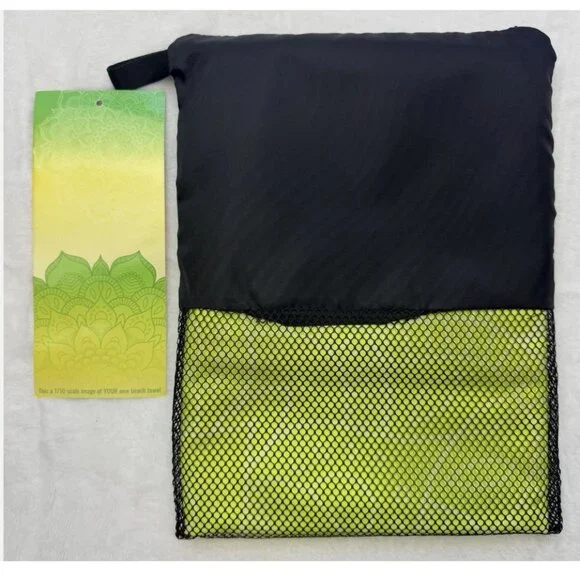Mandala Beach Towel Oversized Microfiber Quick Dry BT-MAN3070-GR Neon Green NWT
