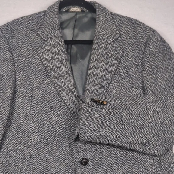 VTG Jos A Bank Harris Tweed Scottish Wool Gray Herringbone Mens Blazer Size 42S‎