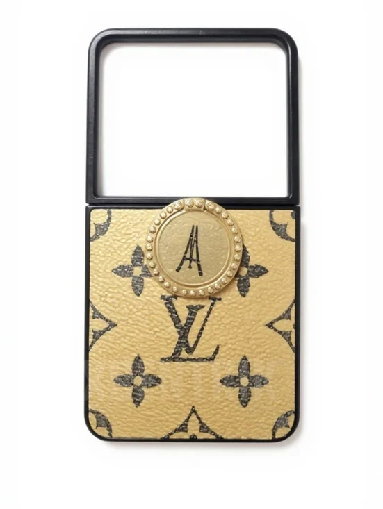 LV Monogram Galaxy Z Flip 7 Case w/Finger Ring ▪︎ Tan/Brn