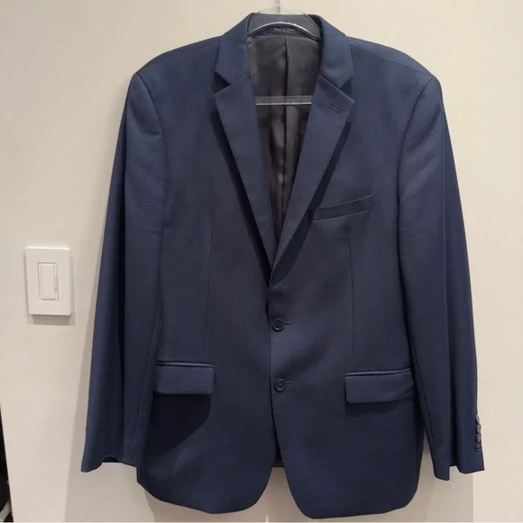 Calvin Klein Extreme Slim Fit Men's Navy Blazer  Two-Button 100% Wool Size 44R