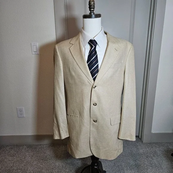 Jos‎ A Bank Sport Coat Jacket Suit Blazer Men 42L 100% Silk Beige 3-Btn